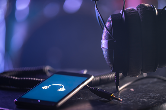 music headphones